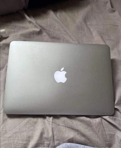 MACBOOK PRO 9.2