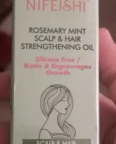 NIFEISHI ROSEMARY MINT SCALP & HAIR STRENTGTHENING OIL