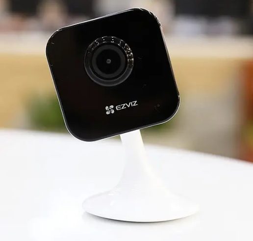 كاميرا مراقبة ايزى فيز (واي فاي)• Camera WiFi