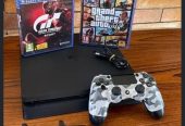 Playstation 4 Slim | بلاستيشن 4 سليم مع ستاند شاحن