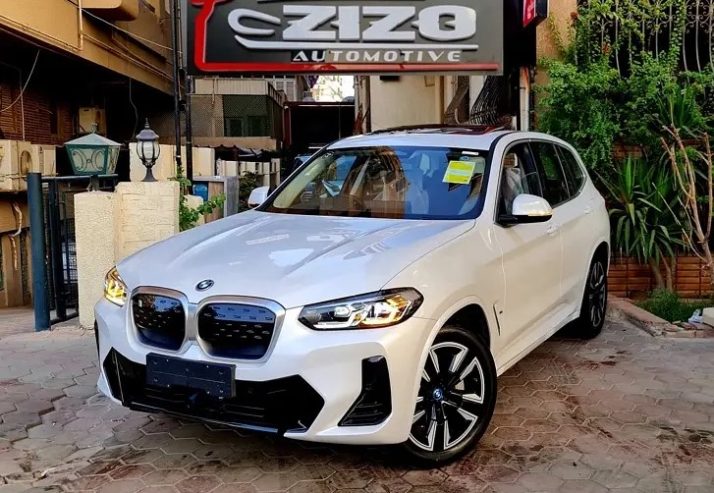 BMW iX3 Leading 2024 استلام فوري