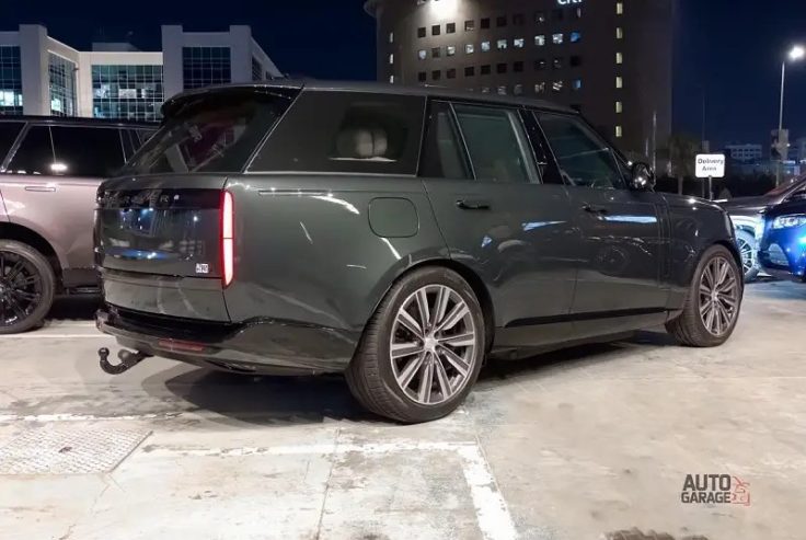 لاند روفر رنج روفر فوج اوتو بيجراف Range Rover vogue 2024