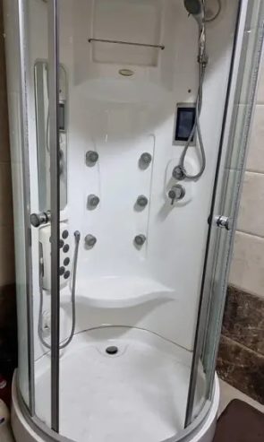 shower cabinet