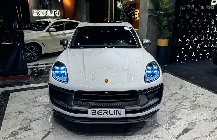 Porsche Macan T 2024