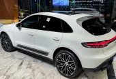 Porsche Macan T 2024