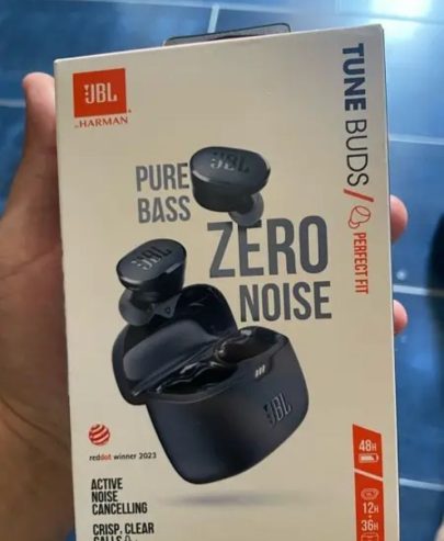 JBL TUNE BUDS