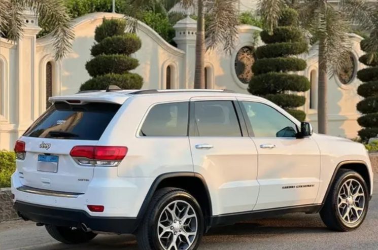 Jeep Grand Cherokee 2021