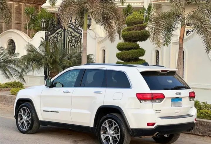 Jeep Grand Cherokee 2021