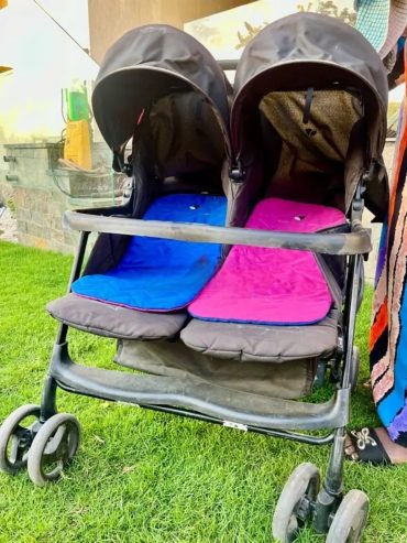 joie twin stroller عربية اطفال توأم