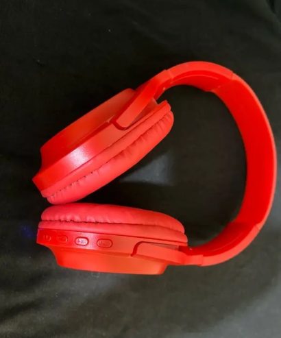 سماعة headphone ماركة Xiaomi استعمال خفيف بسعر ممتاز