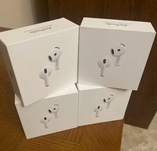 APPLE AIRPODS 4 W/ active noise cancellation