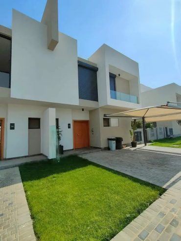 فيلا بسعرلقطة للبيع في البروج عالمعاينة LUXURY Villa for sale in Al Burouj compound old price