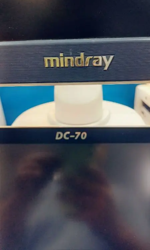 سونار ميندراي 4D معاه 3 بروب . . ultrasound mindray DC70