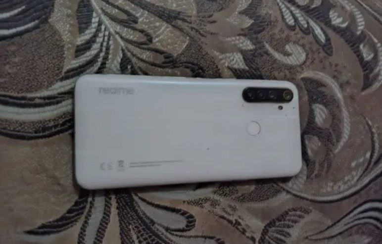 موبايل realme 6i