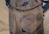 شنطة كروس Nike من كندا