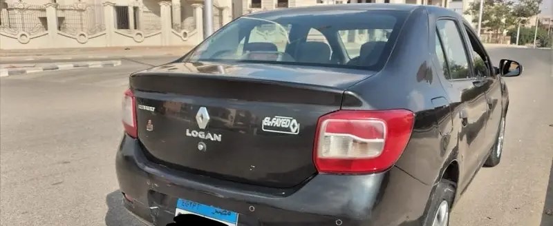 Renault Logan 2015 اتوماتيك فابريكة بره و جوه