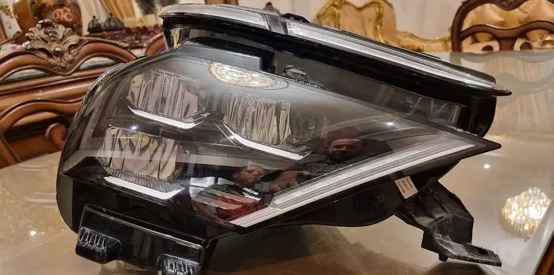 Citroen C4 2022 . . . Front Right Headlight . . . سيتروين C4 2022