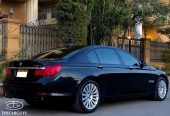 سياره للبيع BMW 750 جمرك لأصحاب الجنسيات الاخري او الاقامه الخارجيه